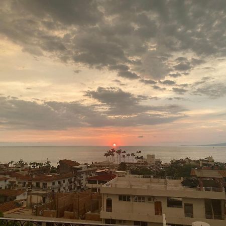 Casa Rey Sol Apartment Puerto Vallarta Bagian luar foto