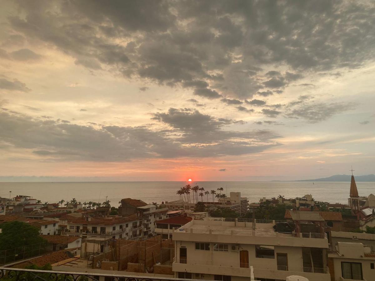 Casa Rey Sol Apartment Puerto Vallarta Bagian luar foto
